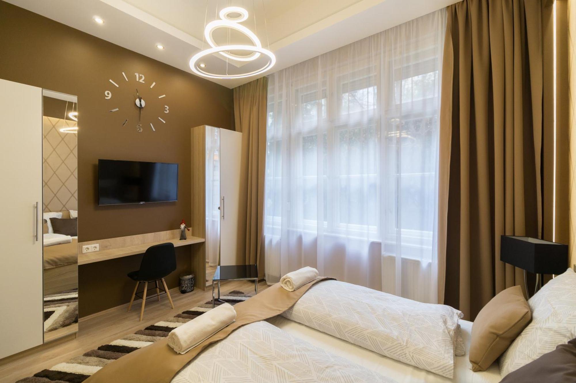 Exlcusive & City Central Located Suite By Prestige Homes บูดาเปสต์ ภายนอก รูปภาพ