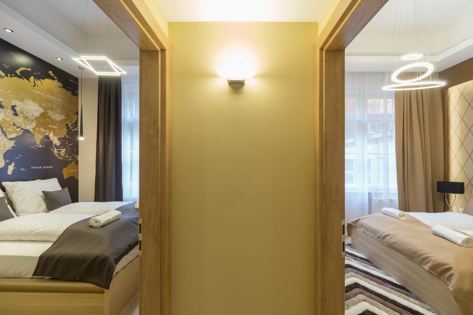 Exlcusive & City Central Located Suite By Prestige Homes บูดาเปสต์ ภายนอก รูปภาพ